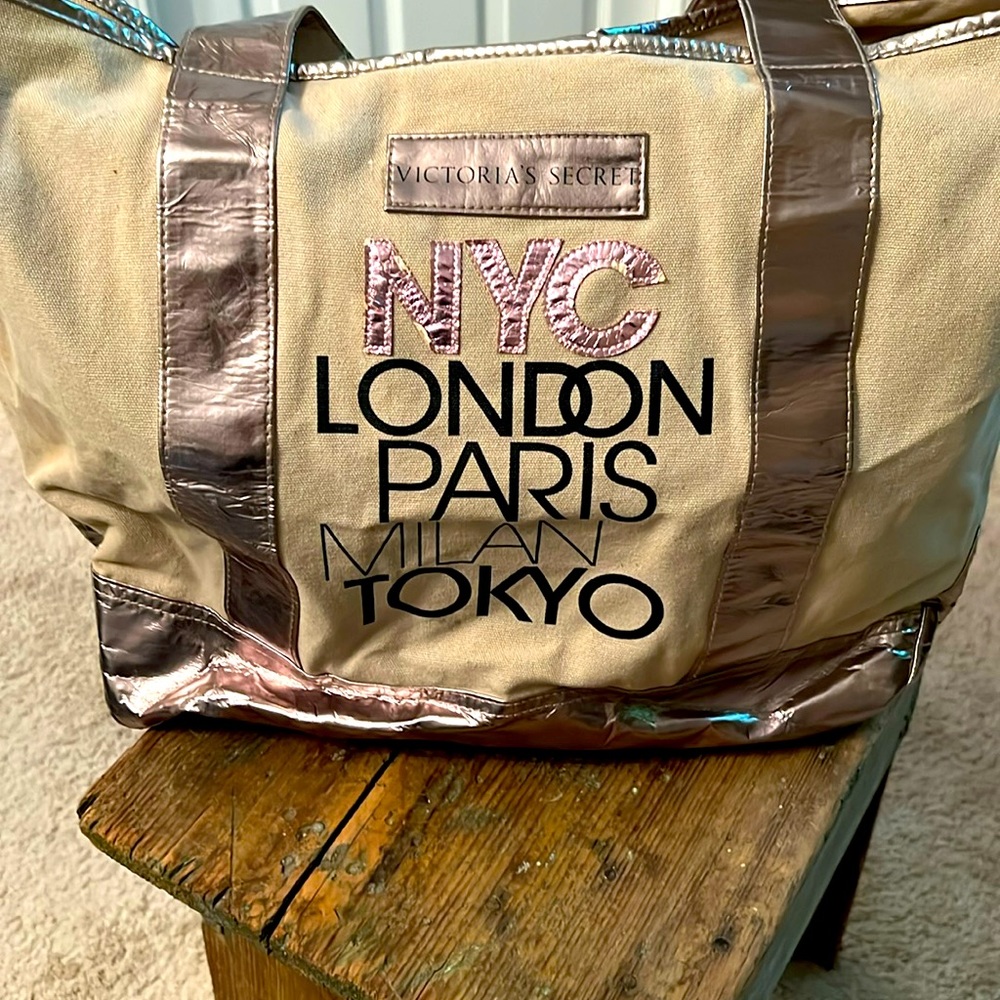 Victoria Secret tote bag